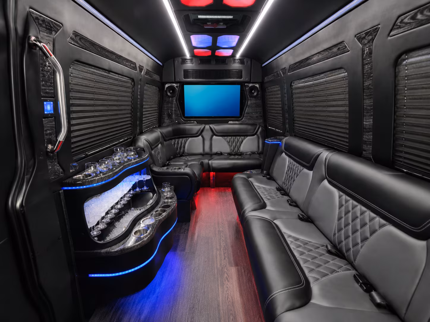 buses for groups heading to louisville and cincinnati arena shows