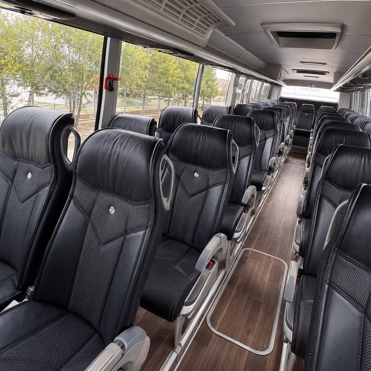charter buses for lexington wedding weekends at wineries and farm venues