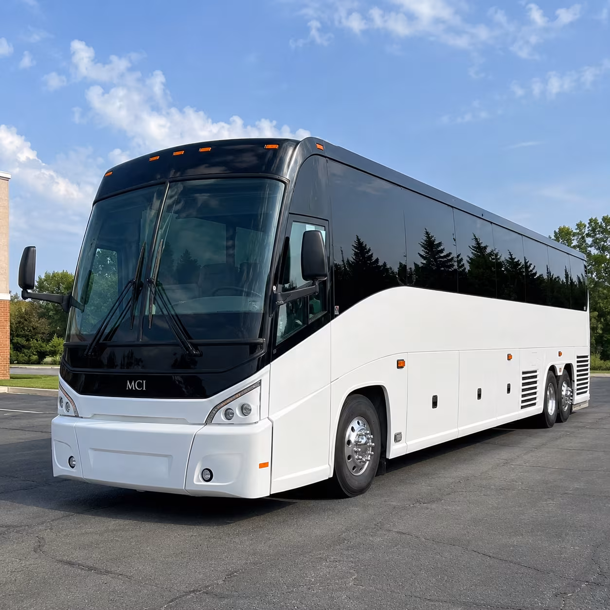charter buses to kroger field for kentucky wildcats football games