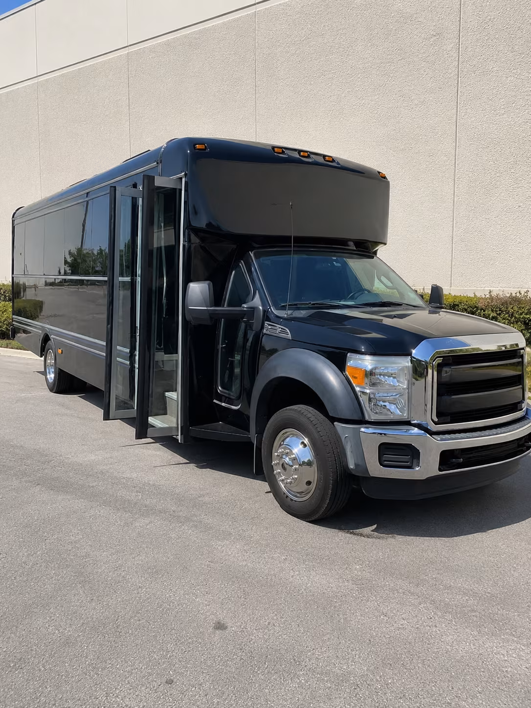 lexington concert party bus rental
