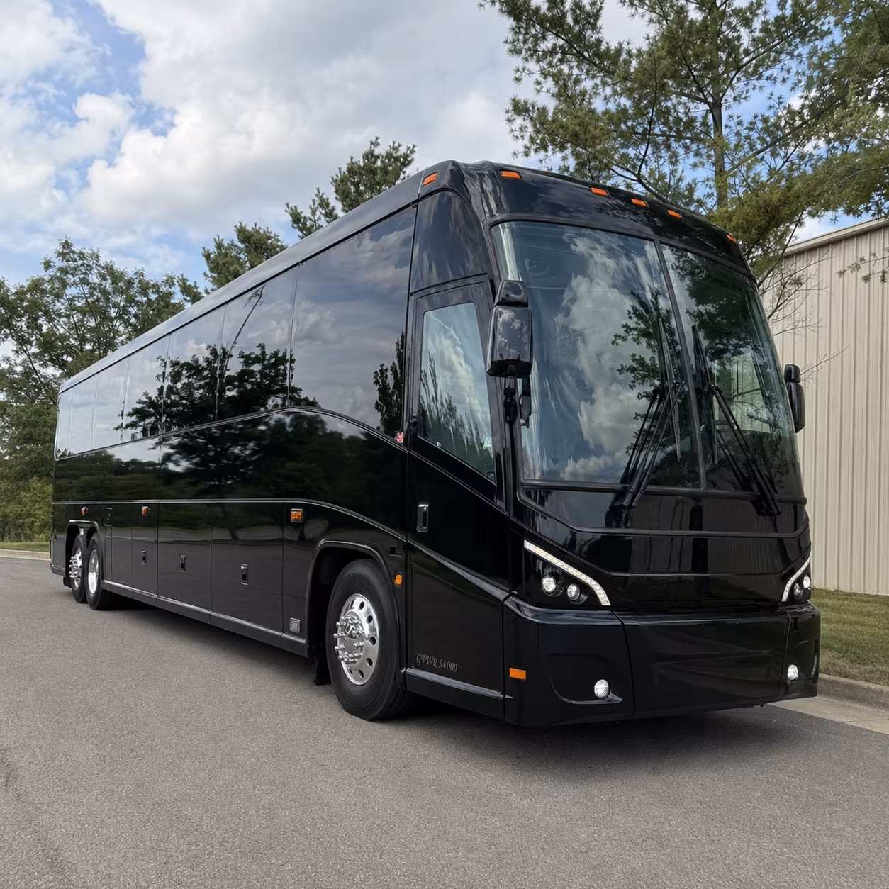 lexington long distance bus rentals for keeneland race days away trips